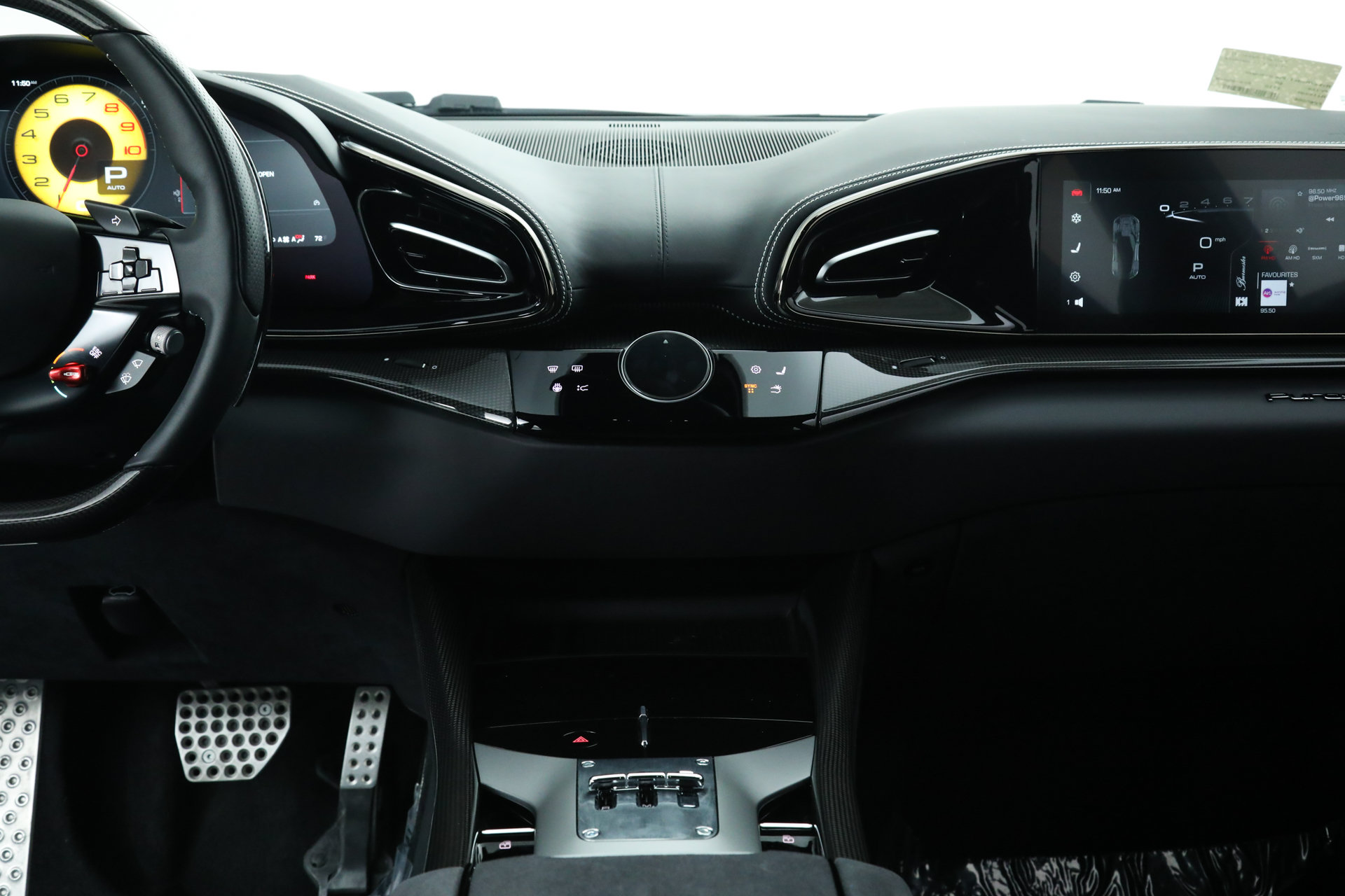 Used 2025 Ferrari Purosangue AWD/4WD image 37
