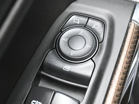 Used 2021 Chevrolet Silverado 1500 LT image 12