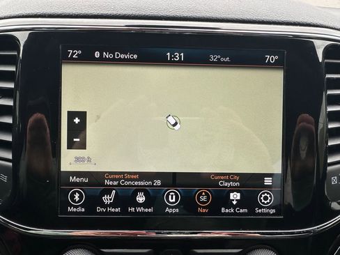 Used 2021 Jeep Grand Cherokee Trailhawk w/ Trailhawk Luxury Group AWD/4WD image 4