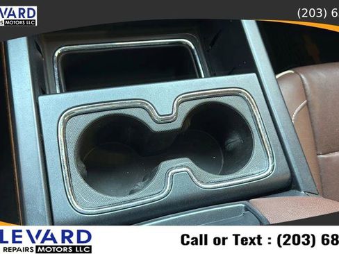 Used 2015 Chevrolet Silverado 1500 High Country w/ High Country Premium Package AWD/4WD image 21