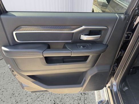 Used 2026 RAM 2500 Big Horn AWD/4WD image 20
