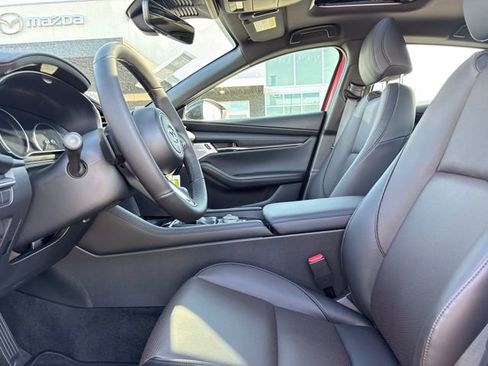 New 2026 MAZDA MAZDA3 Hatchback w/Premium Plus Pkg AWD/4WD image 11