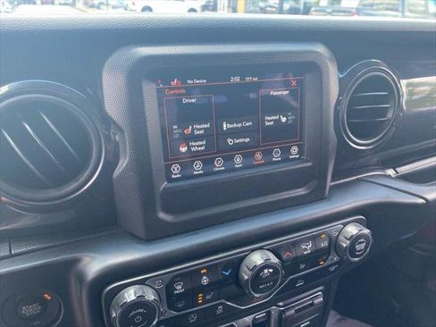 Used 2022 Jeep Wrangler Unlimited Sport AWD/4WD image 28