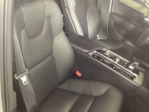 Certified 2023 Volvo S90 B6 Plus w/ Protection Package Premier image 20