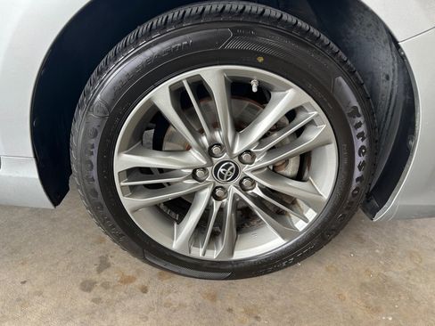 Used 2016 Toyota Camry SE w/ Moonroof Package FWD image 55
