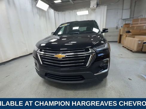 Certified 2023 Chevrolet Traverse LT w/ Rear Camera Mirror Package image 3