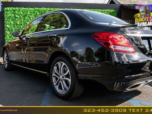 Used 2016 Mercedes-Benz C 300 4MATIC Sedan image 9