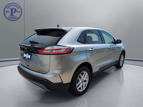 Used 2024 Ford Edge SEL AWD/4WD image 7