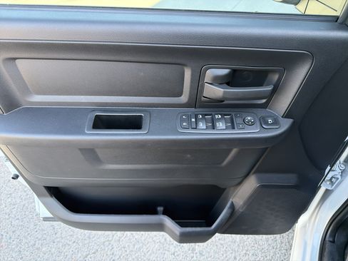 Used 2024 RAM 2500 Tradesman AWD/4WD image 15