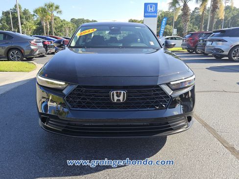 Certified 2024 Honda Accord EX image 8