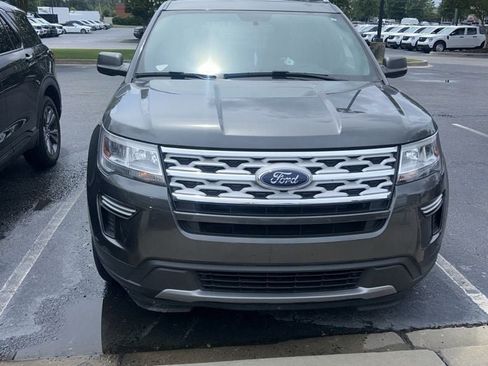 Used 2019 Ford Explorer XLT w/ Class III Trailer Tow Package AWD/4WD image 1