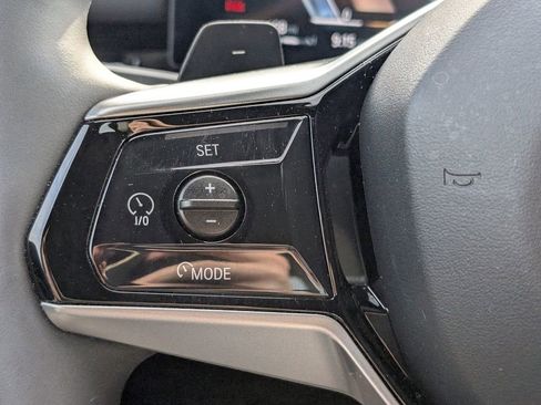 Used 2025 BMW 530i image 23