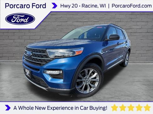 Certified 2022 Ford Explorer XLT w/ Equipment Group 202A AWD/4WD image 1