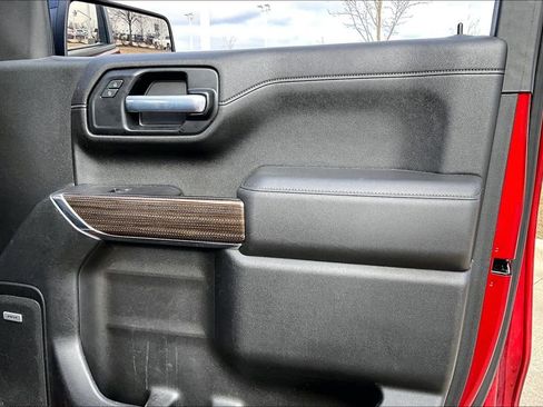 Used 2021 Chevrolet Silverado 1500 RST w/ Texas Edition Plus image 23