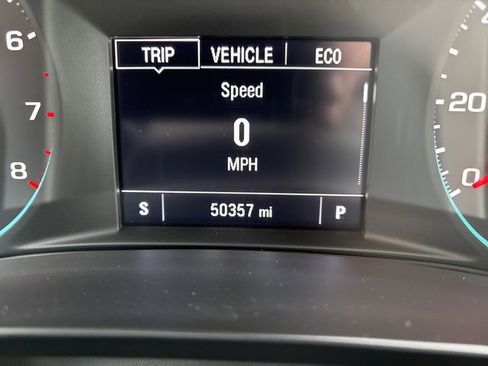 Used 2022 Chevrolet Malibu LT image 28