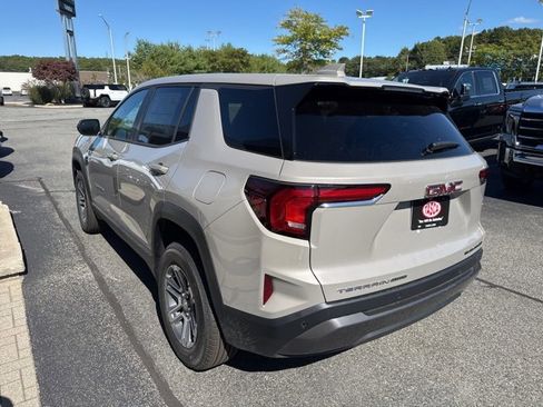 New 2026 GMC Terrain Elevation w/ LPO, Floor Liner Package image 7