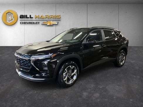 New 2026 Chevrolet Trax LT w/ LT Convenience Package image 1