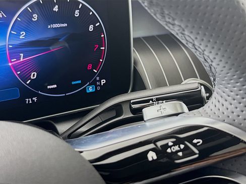 New 2026 Mercedes-Benz GLC 300 image 18