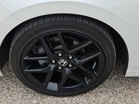 Used 2024 Honda Civic Sport image 12