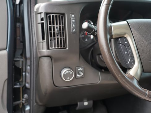 Used 2018 Chevrolet Express 3500 LT w/ LT Preferred Equipment Group RWD image 16
