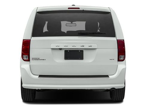 Used 2018 Dodge Grand Caravan GT FWD image 9