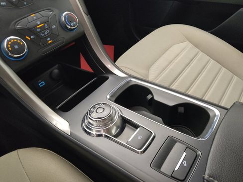 Used 2020 Ford Fusion S FWD image 26