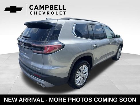 Used 2026 GMC Acadia Elevation w/ Elevation Premium Package FWD image 5