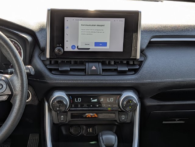 Used 2024 Toyota RAV4 XLE FWD image 15