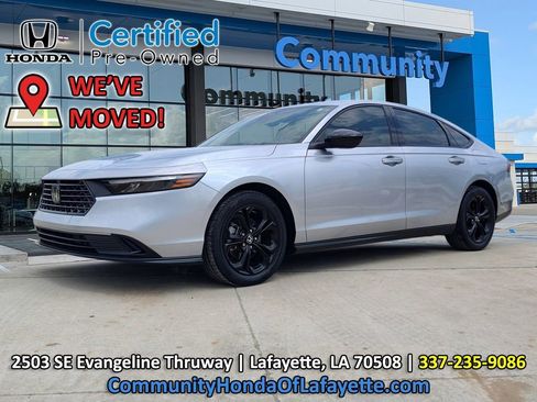 Used 2025 Honda Accord SE image 1
