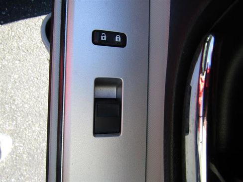 Used 2013 Toyota Prius C Four image 31