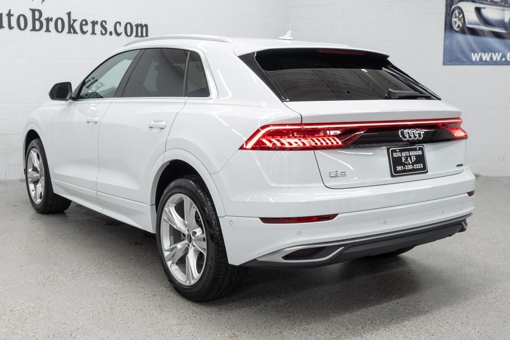 Used 2023 Audi Q8 Premium w/ Convenience Package AWD/4WD image 6