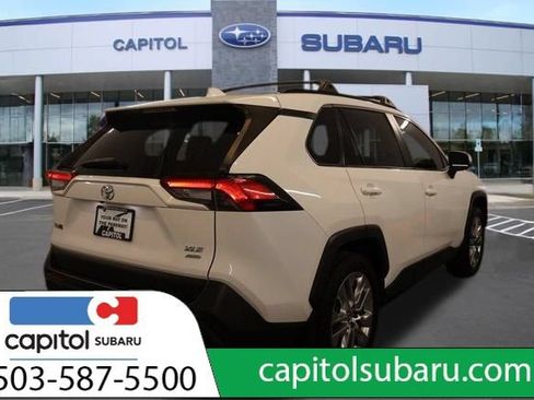 Used 2019 Toyota RAV4 XLE Premium w/ All Weather Liner Package AWD/4WD image 4