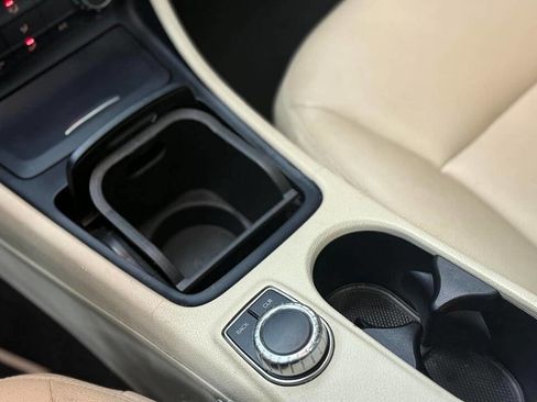 Used 2015 Mercedes-Benz GLA 250 4MATIC image 18