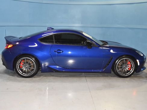 Used 2025 Toyota GR86 Premium image 19