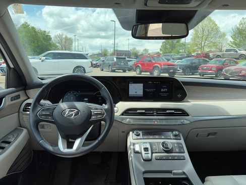 Used 2021 Hyundai Palisade Limited w/ Cargo Package AWD/4WD image 12