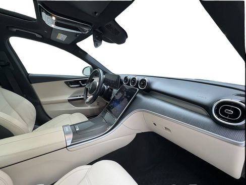 Used 2022 Mercedes-Benz C 300 Sedan image 31