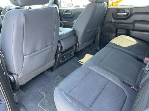Used 2020 Chevrolet Silverado 1500 LT AWD/4WD image 17