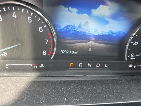 Used 2024 Ford Explorer XLT w/ Equipment Group 202A AWD/4WD image 21
