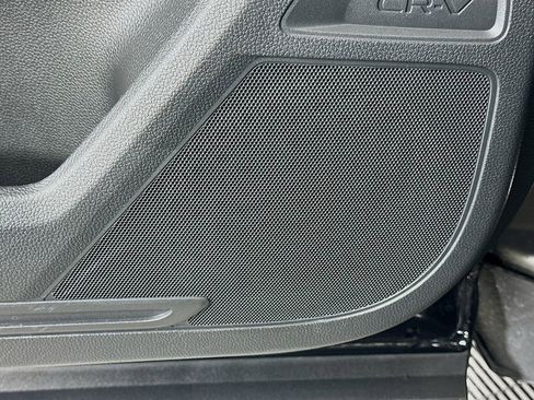 Used 2025 Honda CR-V EX image 18