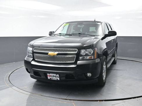 Used 2013 Chevrolet Tahoe LT AWD/4WD image 6