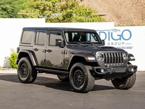 Used 2021 Jeep Wrangler Unlimited Rubicon w/ Trailer Tow Package AWD/4WD image 4