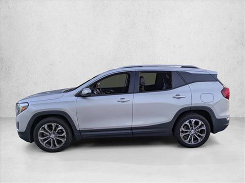 Used 2020 GMC Terrain SLT w/ Preferred Package FWD image 8