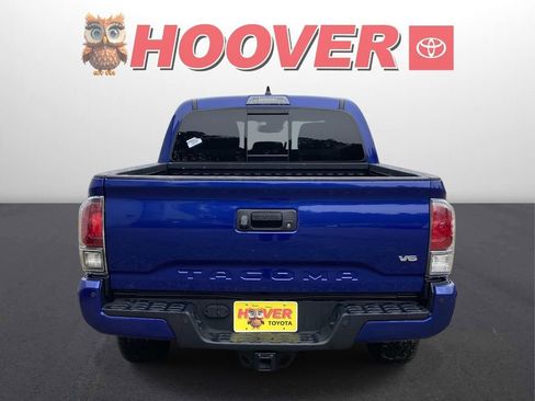 Used 2023 Toyota Tacoma TRD Sport w/ Advanced Technology Package image 3