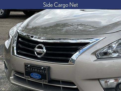 Used 2015 Nissan Altima 2.5 SV w/ Convenience Package image 21