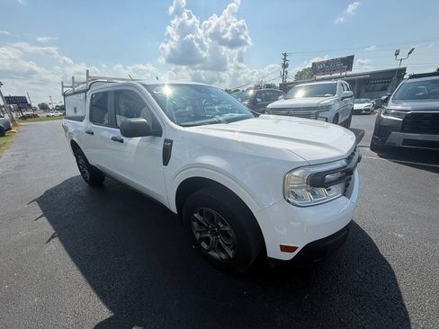 Used 2024 Ford Maverick XLT FWD image 1