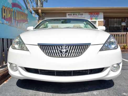 Used 2006 Toyota Solara SLE image 3
