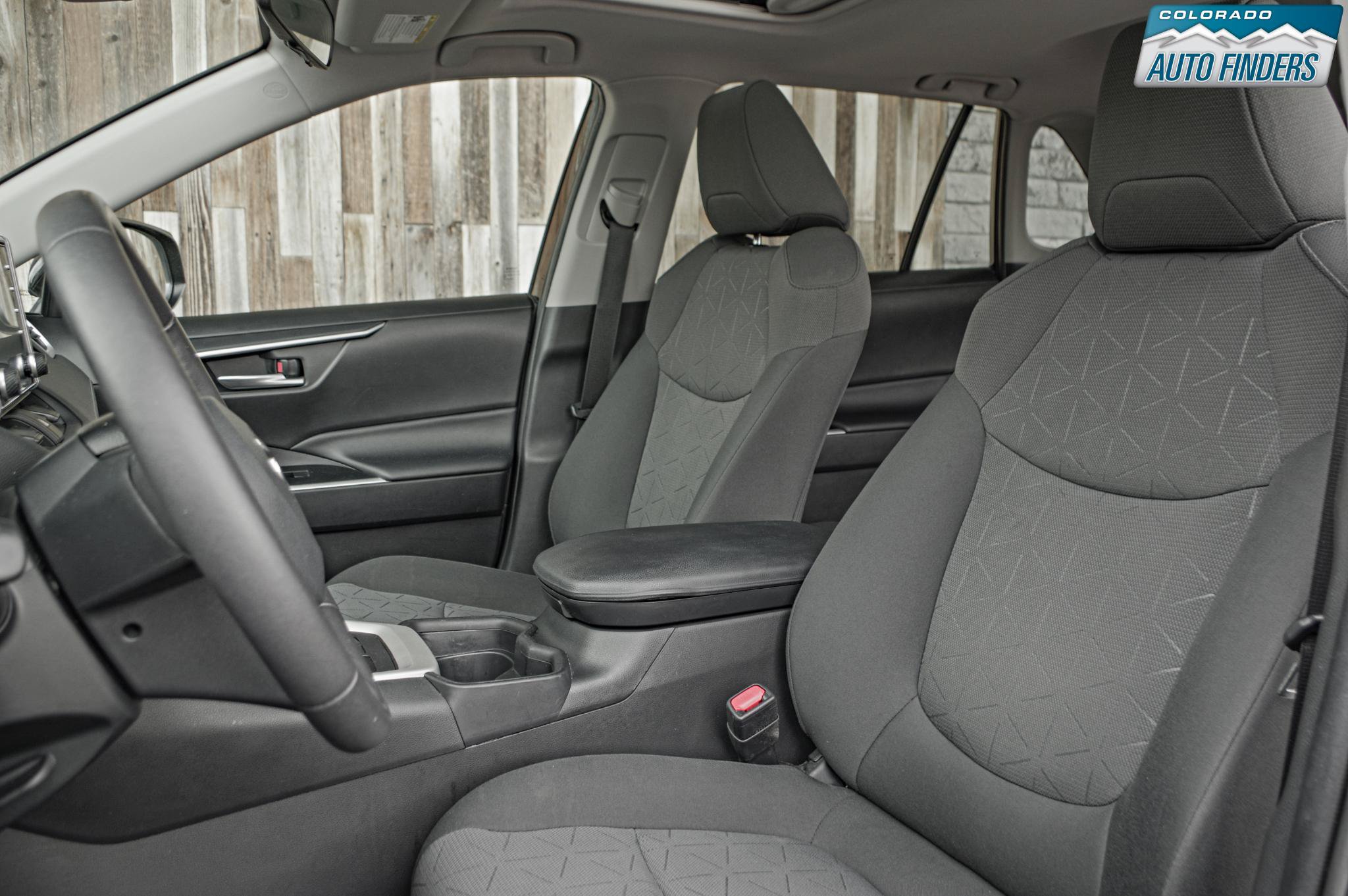Used 2020 Toyota RAV4 XLE w/ Convenience Package AWD/4WD image 13