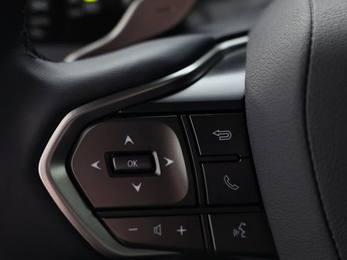 Used 2025 Lexus GX 550 w/ Accessory Package (Z1) image 26