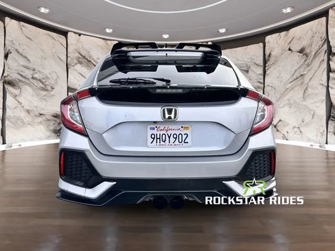 Used 2018 Honda Civic Sport image 6