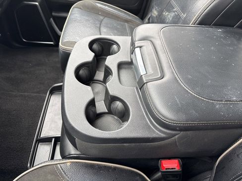 Used 2024 RAM 2500 Laramie image 27